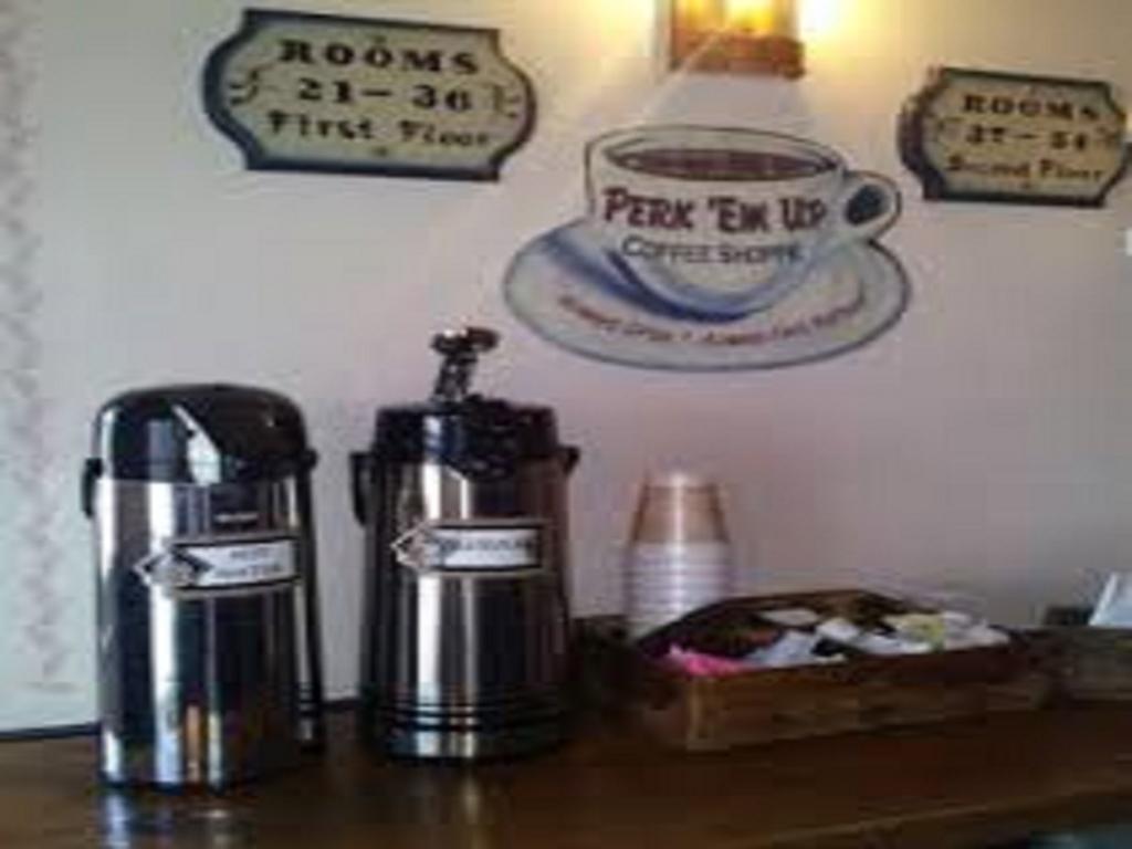 Country Living Inn
